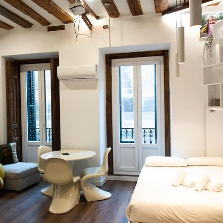 Hortaleza 4, Preciso Estudio En Chueca Junto A La Gran Via De Madrid Exteriör bild