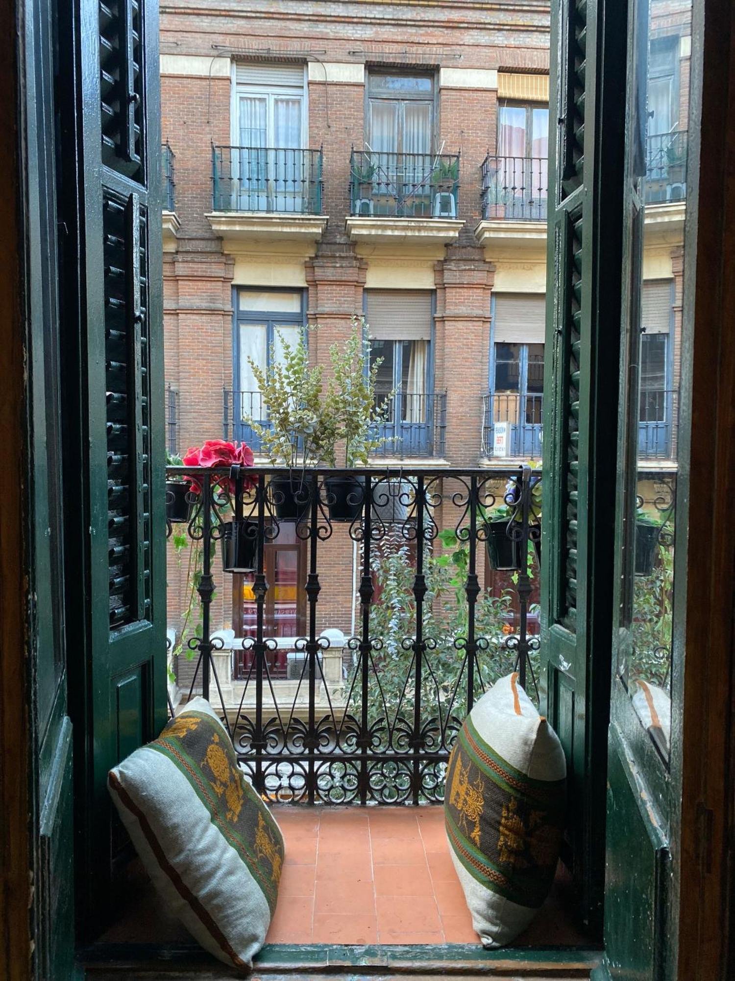 Hortaleza 4, Preciso Estudio En Chueca Junto A La Gran Via De Madrid Exteriör bild